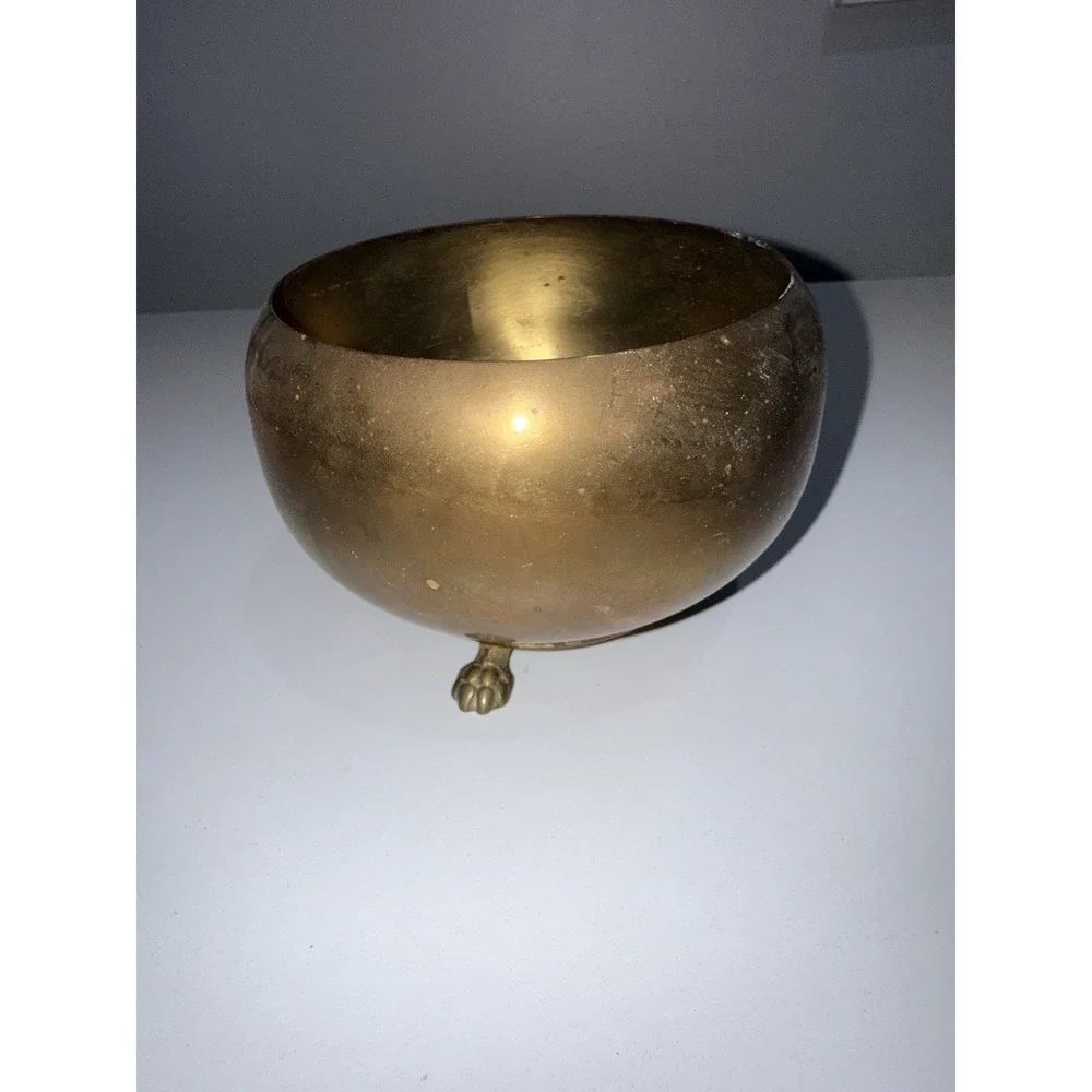 Vintage Used Three-Legged Lion's‎ Foot Claw Brass No. 2 Ashtray Bowl S